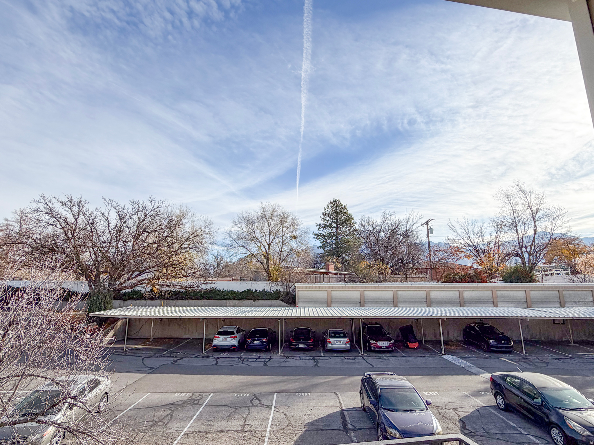 QUIALBROOK EST. - Residential