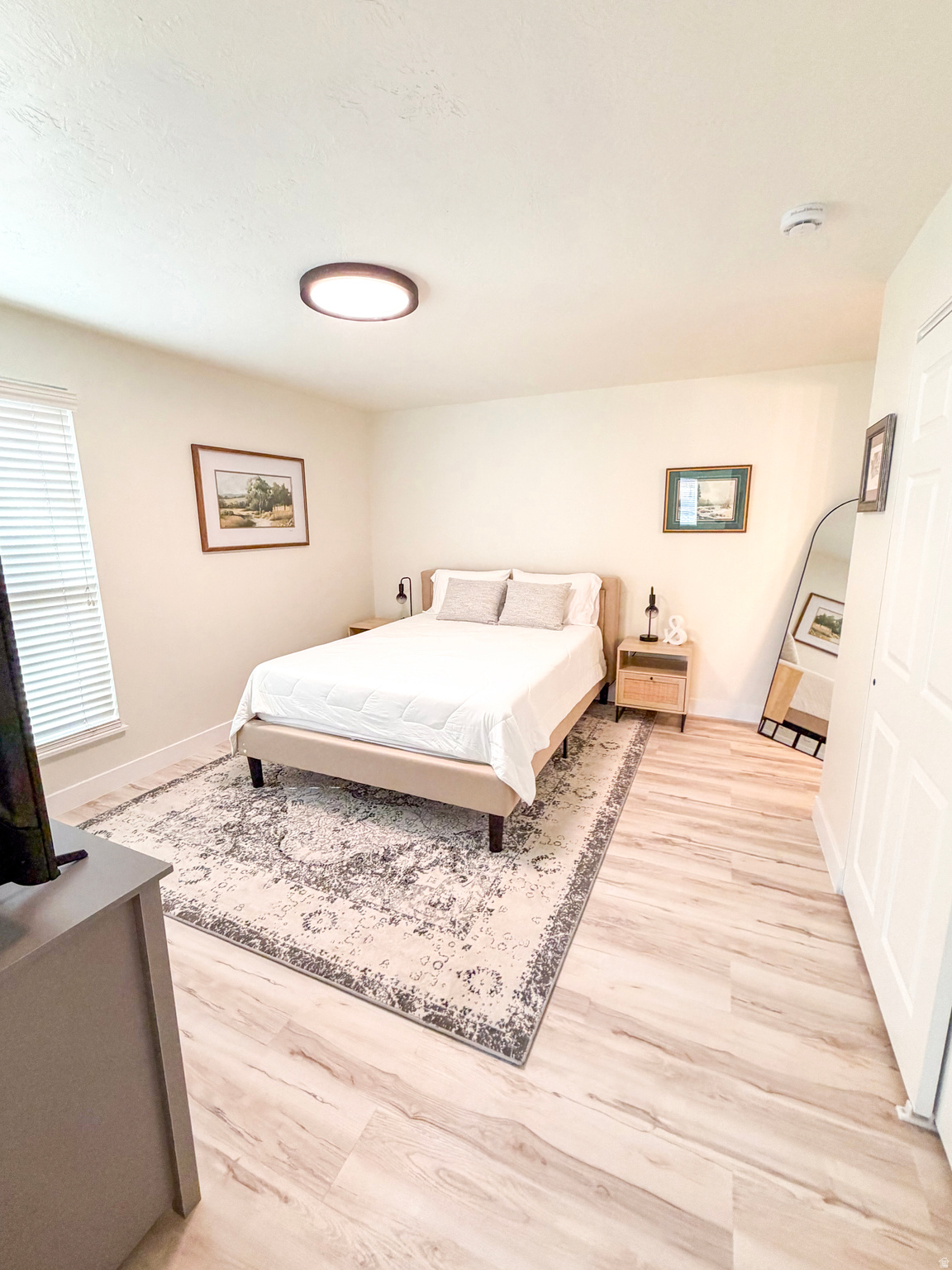 QUIALBROOK EST. - Residential