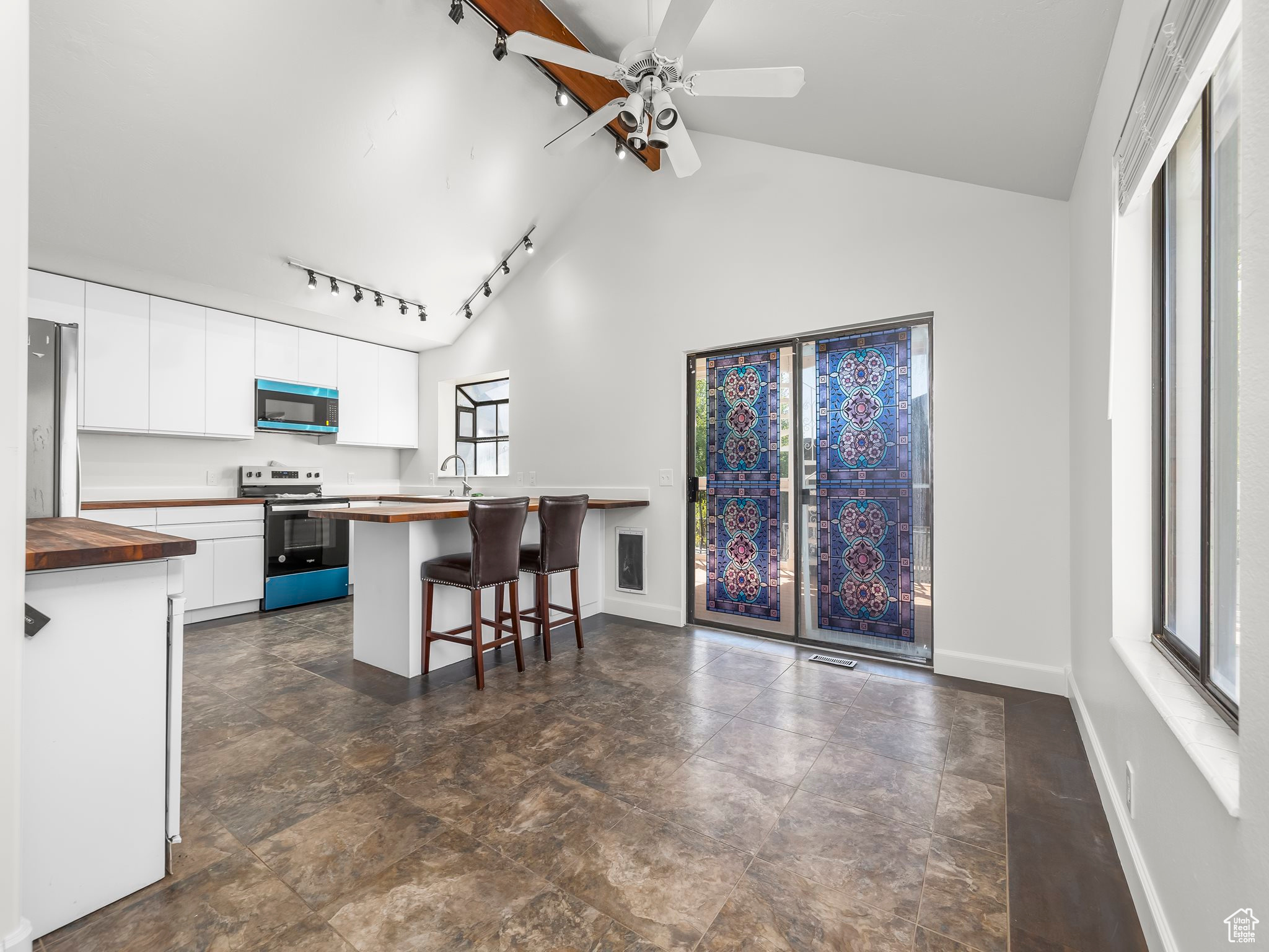 1456 E Longdale Dr, Sandy, Utah image 15