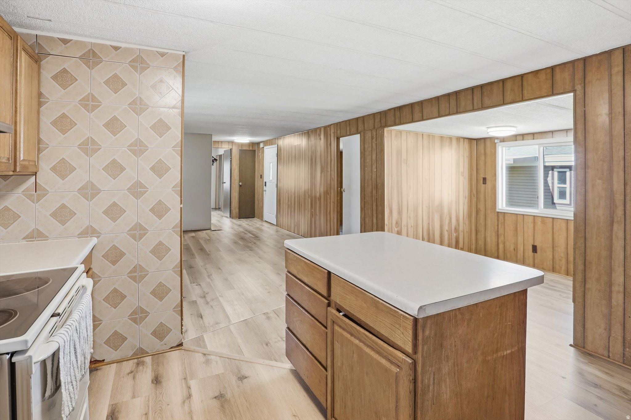 MIDLAND COMMUNITY - Residential