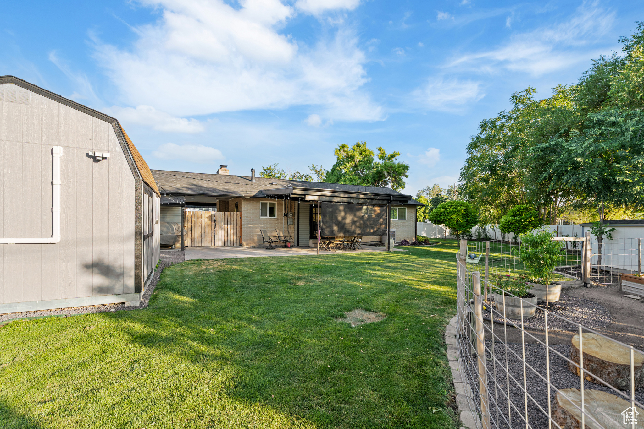 DAWSON SPLIT - Residential