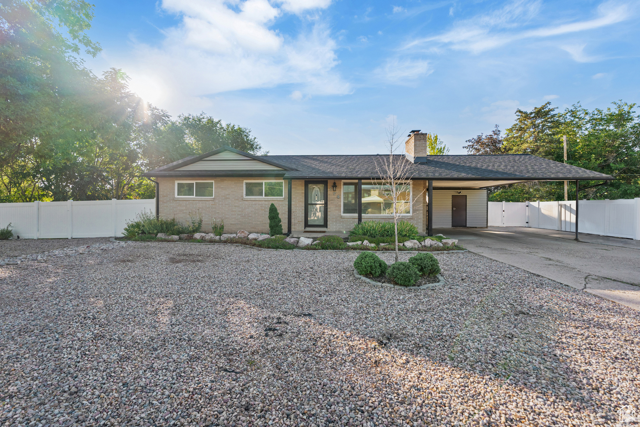 DAWSON SPLIT - Residential