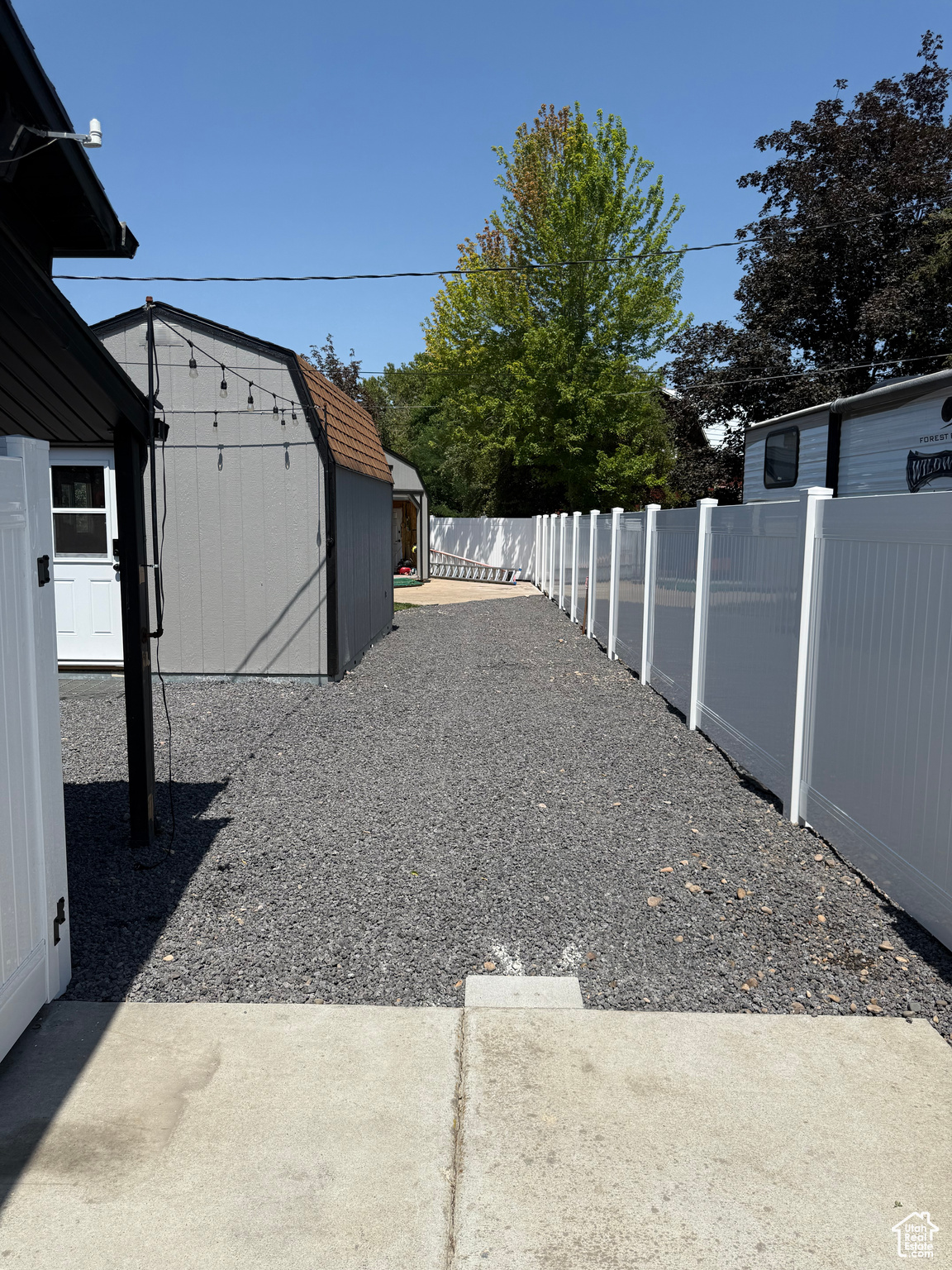 DAWSON SPLIT - Residential