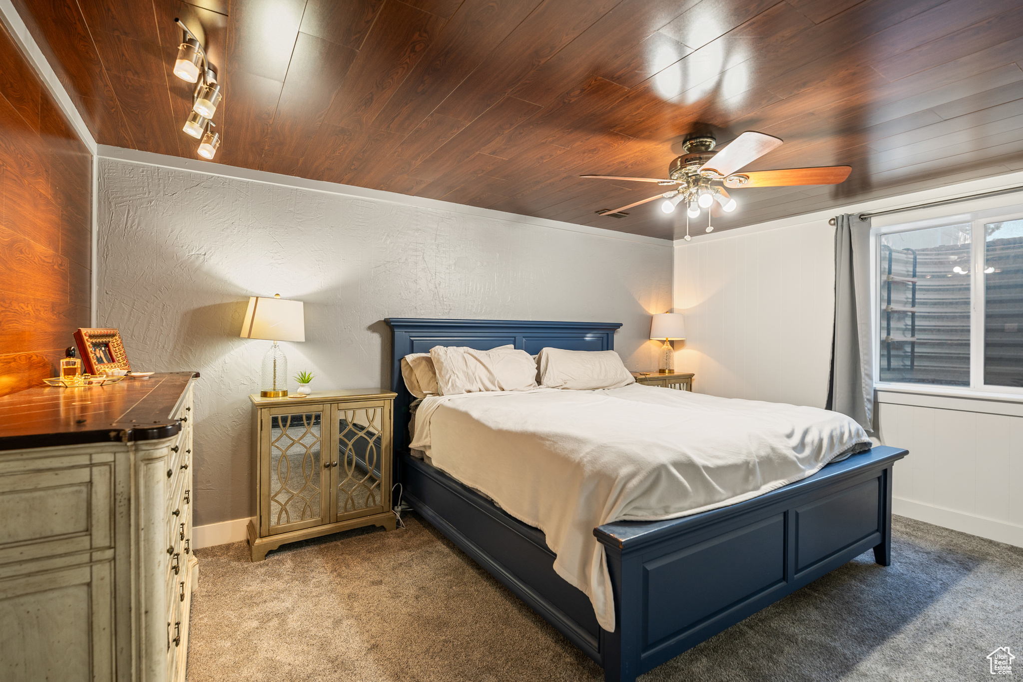 DAWSON SPLIT - Residential