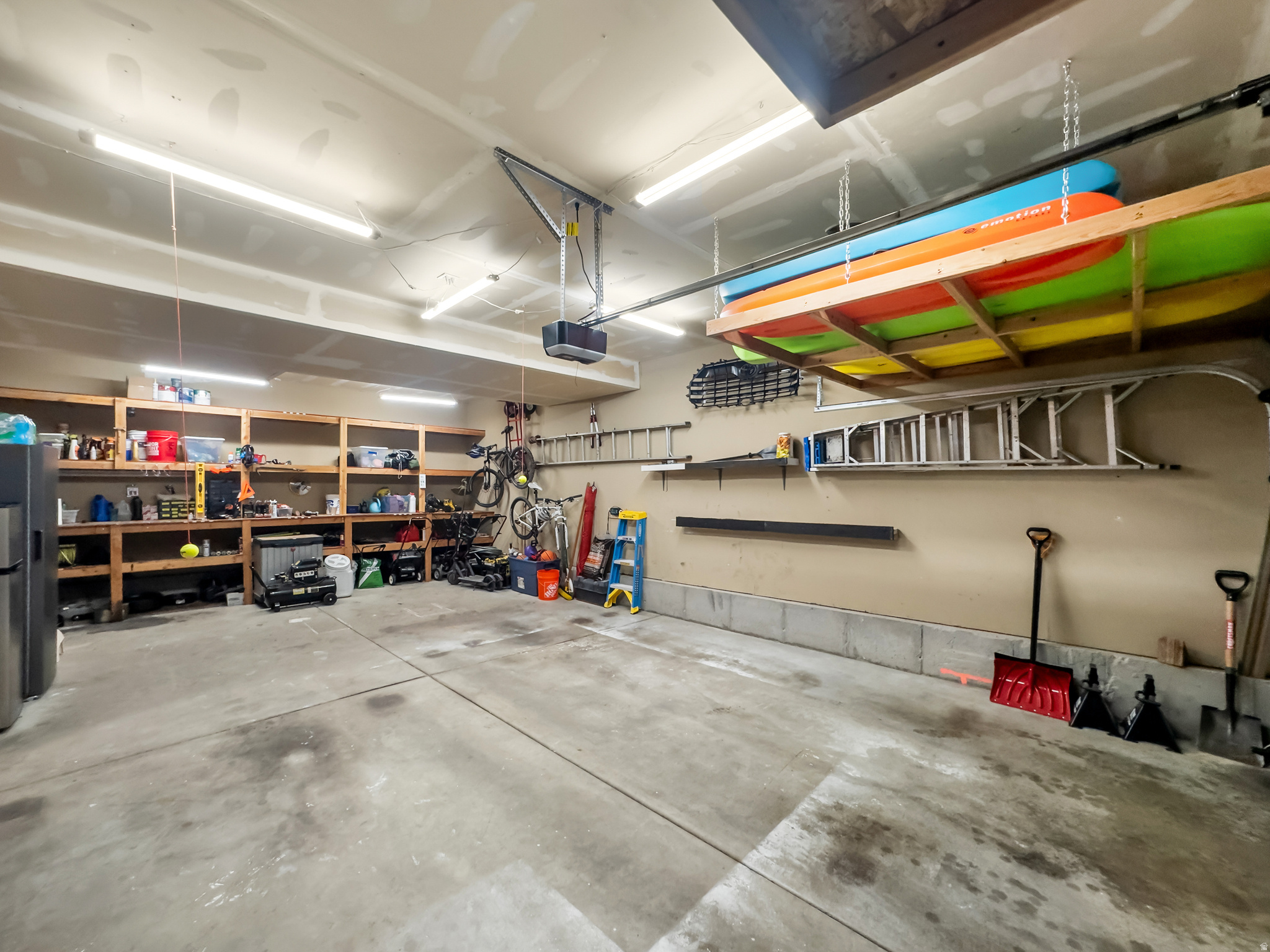 FREMONT ESTATES - Residential