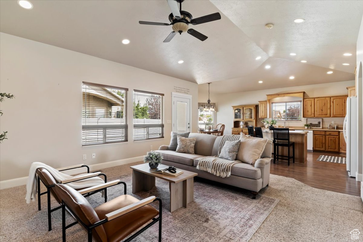 FAIR GROVE - Residential