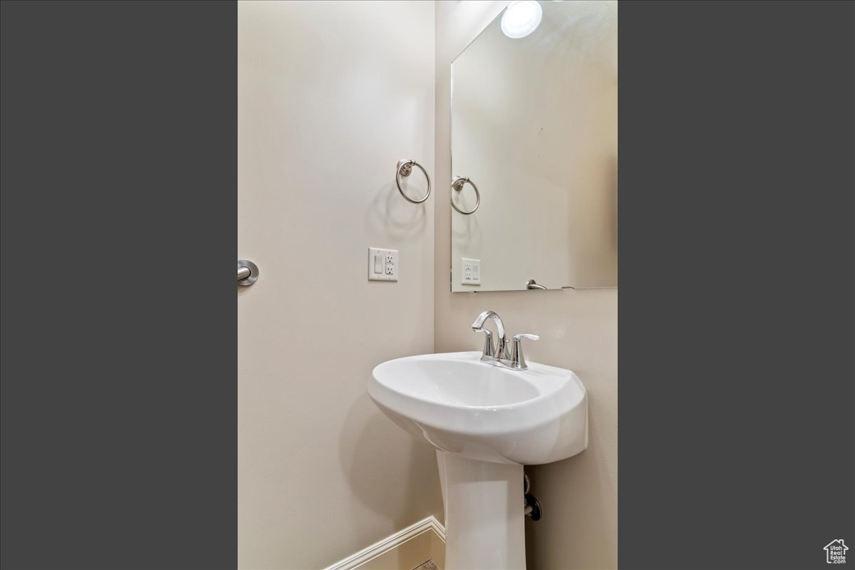 FAIR GROVE - Residential