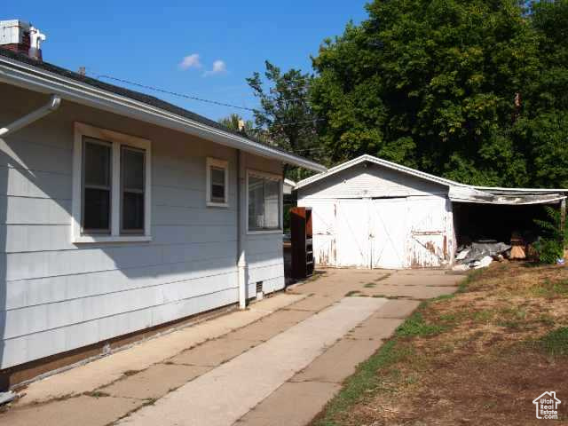 LAKEVIEW - Residential