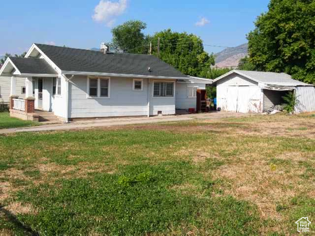 LAKEVIEW - Residential