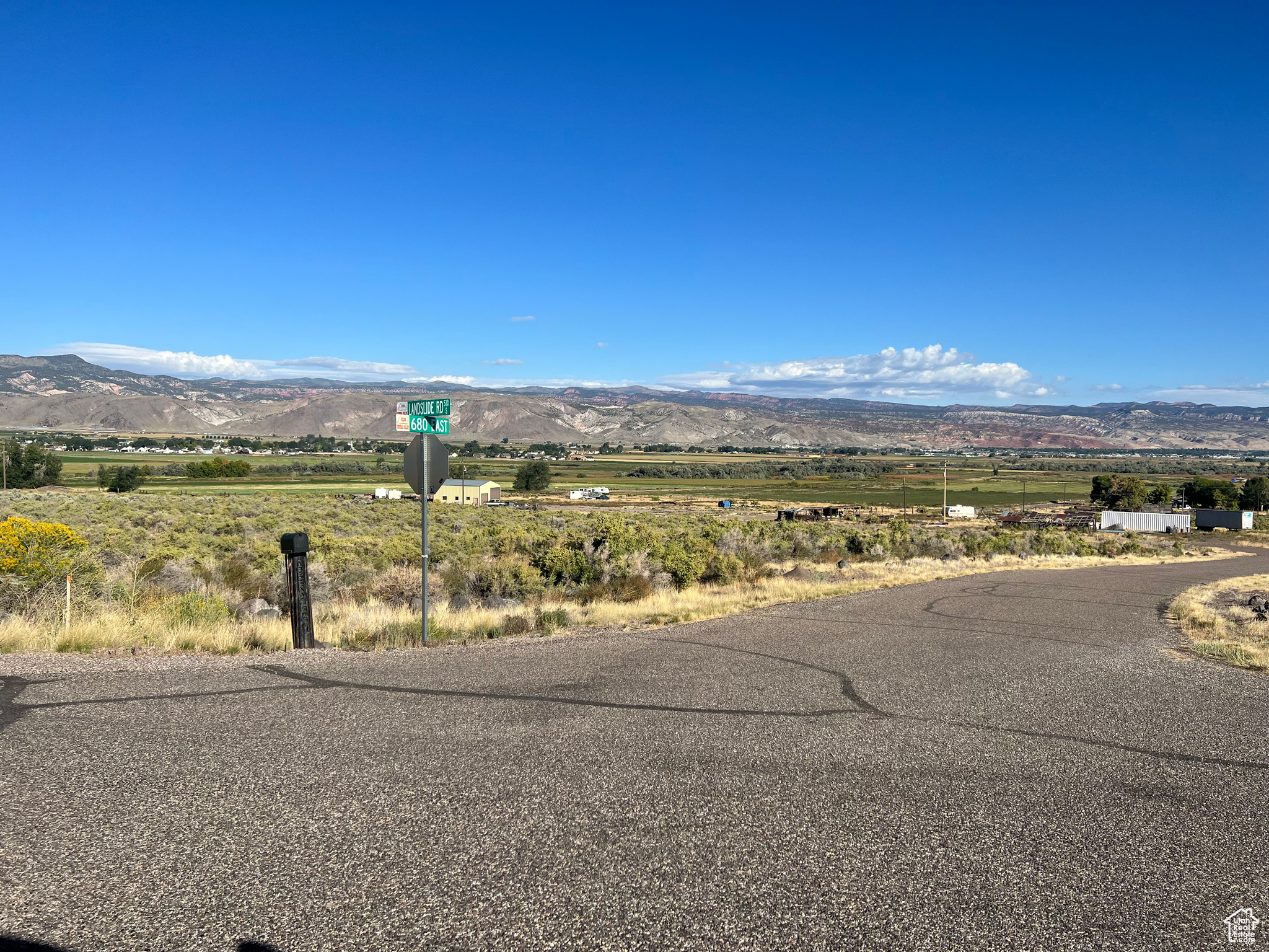 3 S Landslide Rd, Central Valley, Utah image 4