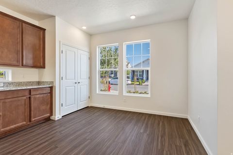 Tiny photo for 6169 W SPARROW VIEW DR #558, South Jordan, UT 84009 (MLS # 2123908)