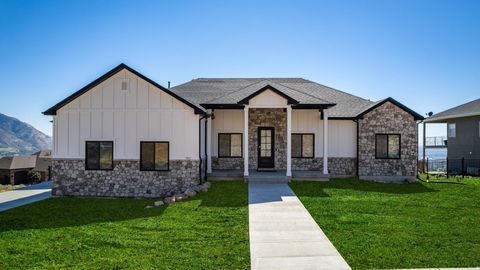 Tiny photo for 851 E MOUNTAIN RD, North Ogden, UT 84414 (MLS # 2140681)