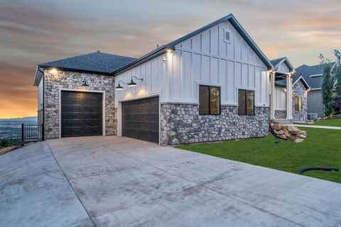 Tiny photo for 851 E MOUNTAIN RD, North Ogden, UT 84414 (MLS # 2140681)