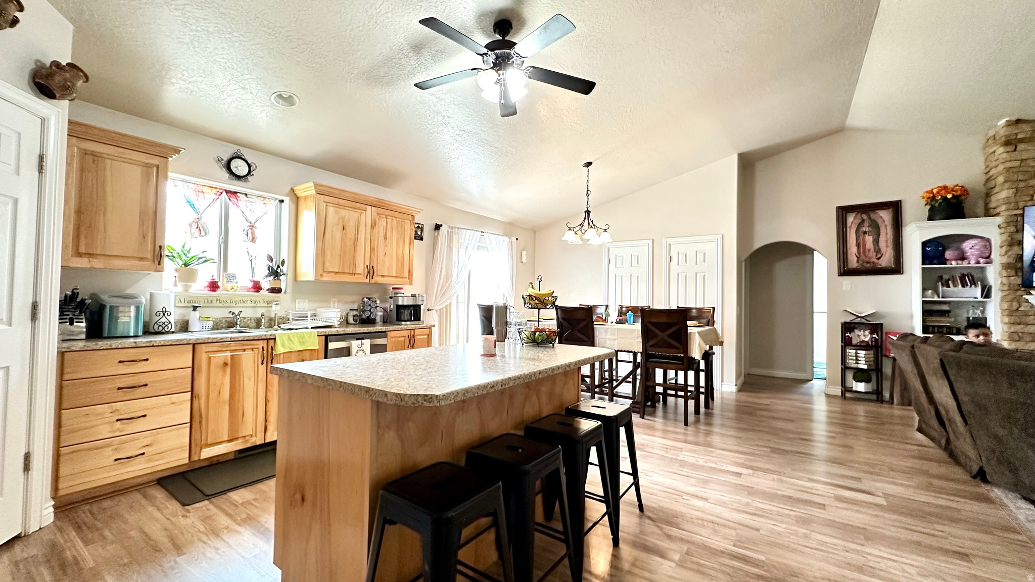 SHADOW CREEK SUB - Residential