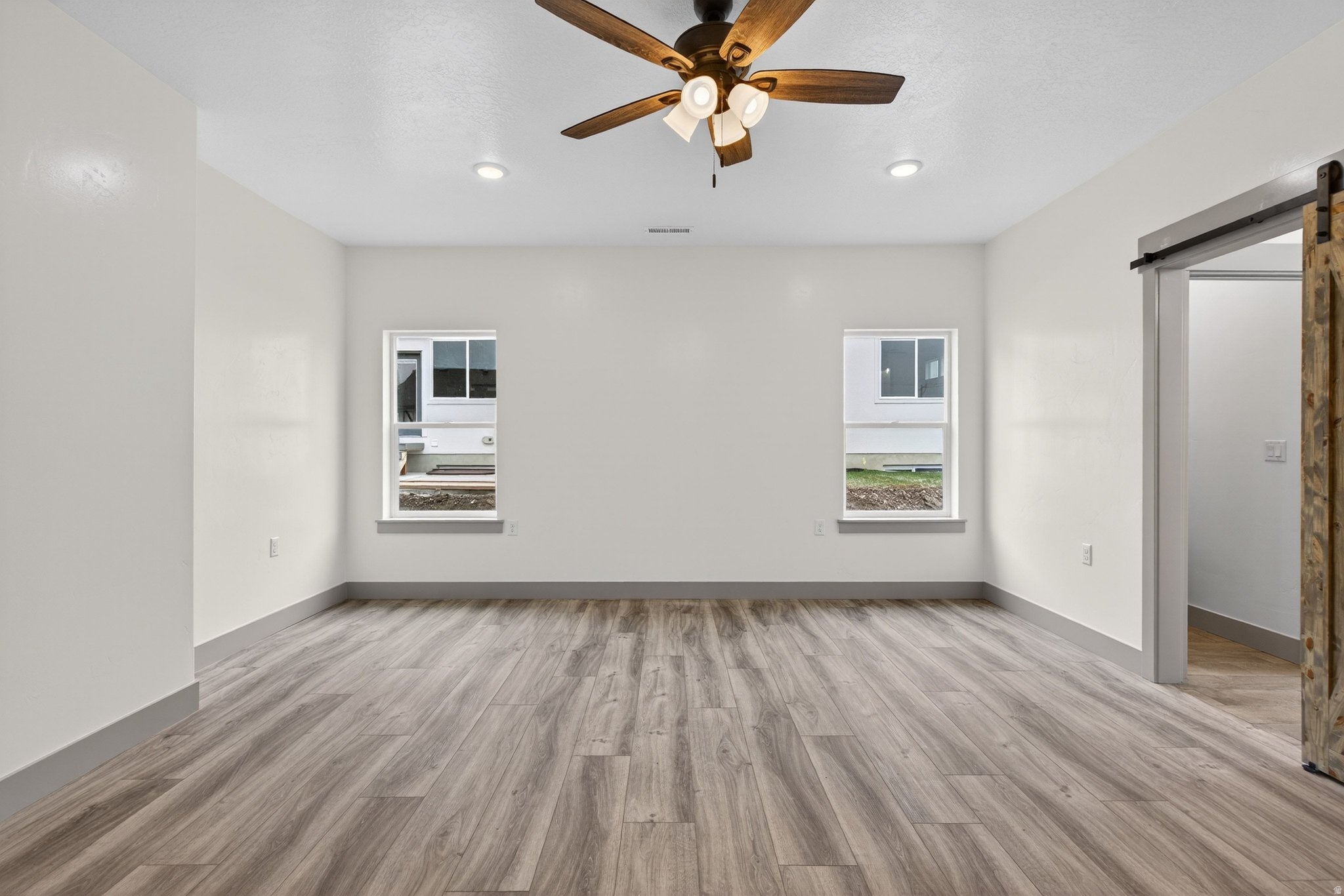 EVOLVE TWIN HOME ESTATES - Residential