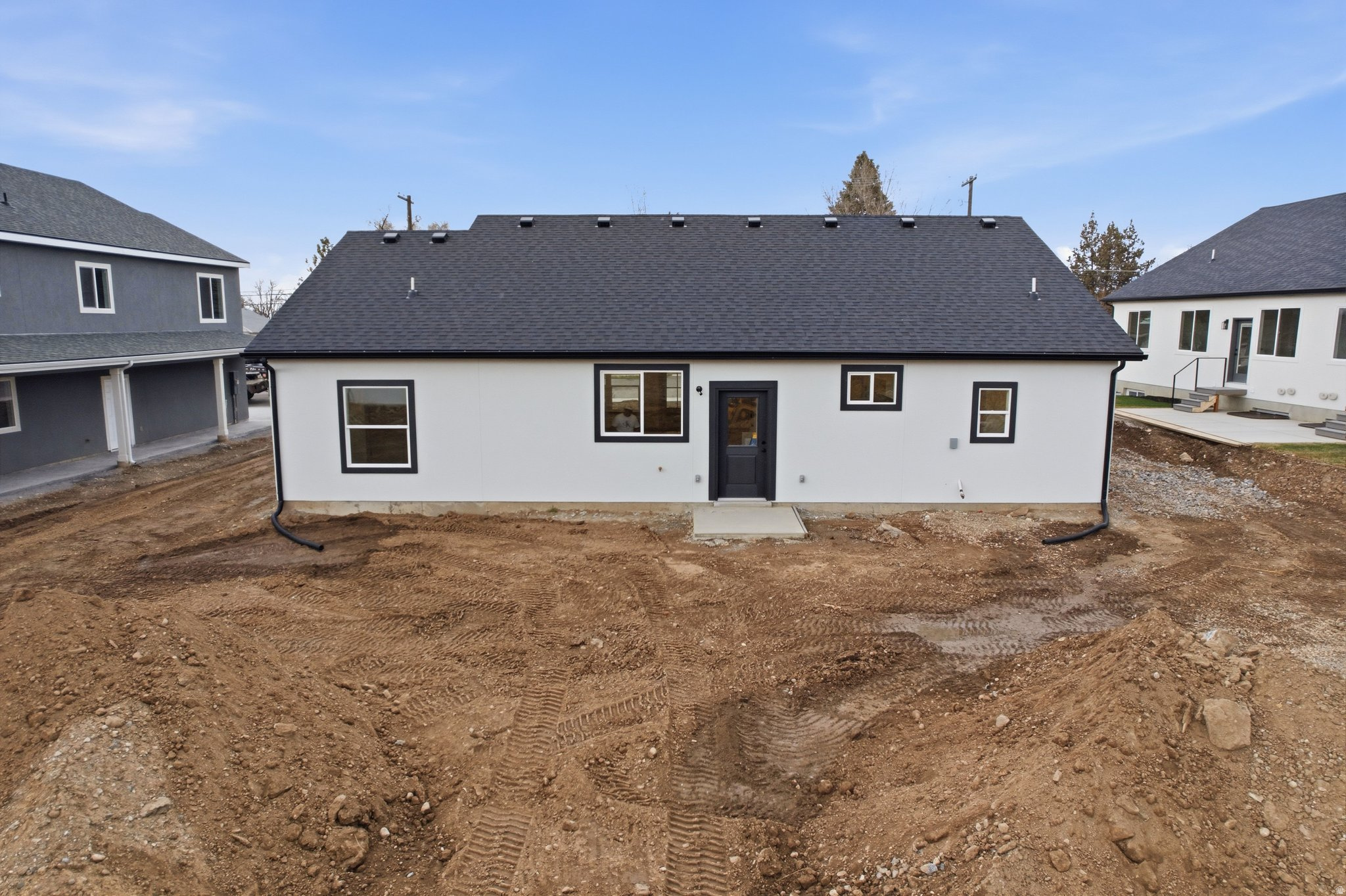 EVOLVE TWIN HOME ESTATES - Residential