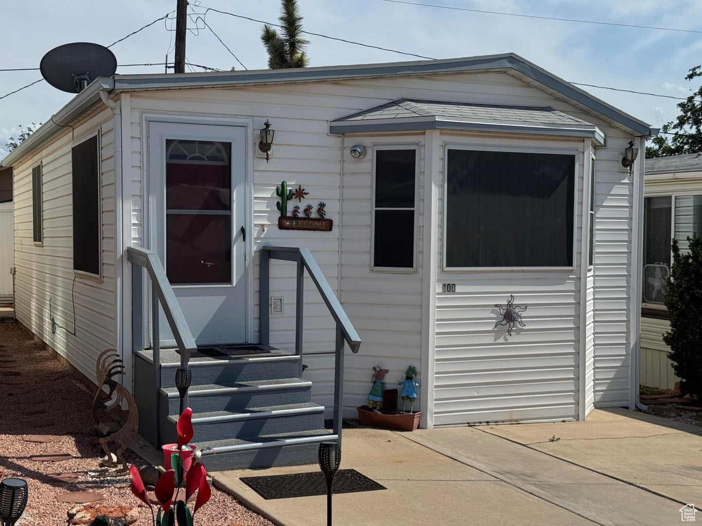 DIXIE DOWNS RV RESORT - Residential