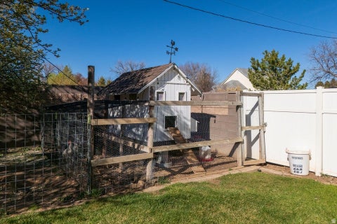 Tiny photo for 130 W 100 S, Enterprise, UT 84725 (MLS # 2182236)
