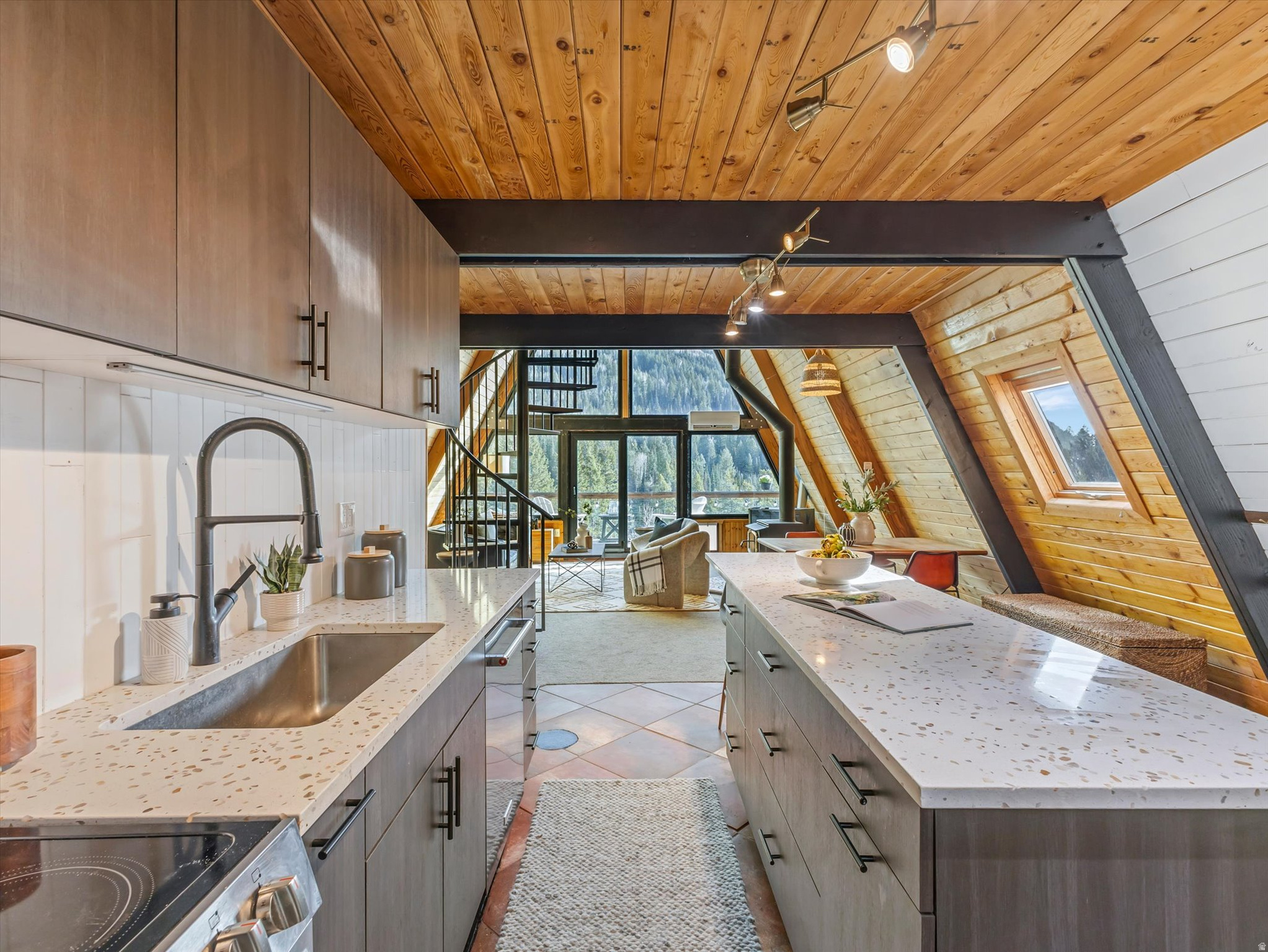 BIG COTTONWOOD CANYON - Residential