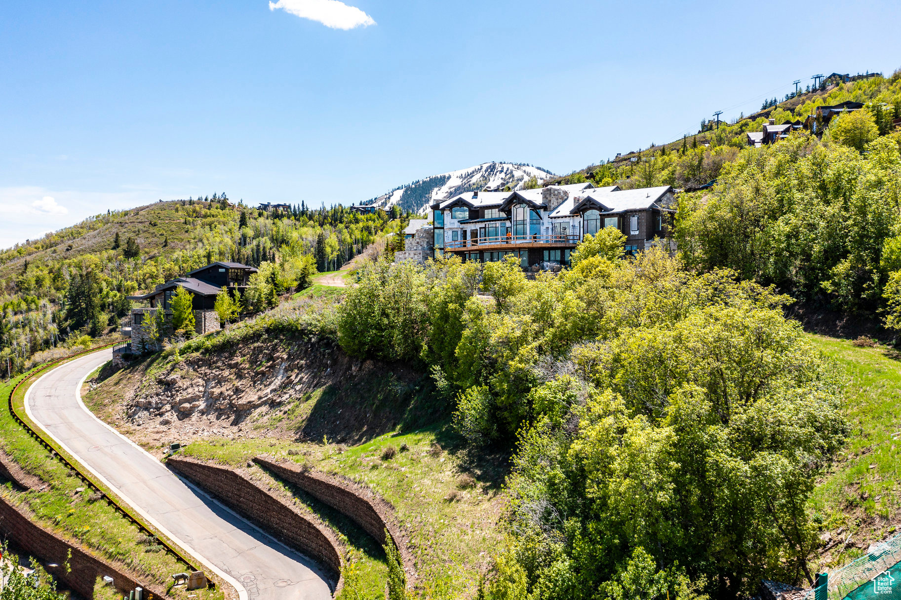 DEER CREST ESTATES - Land