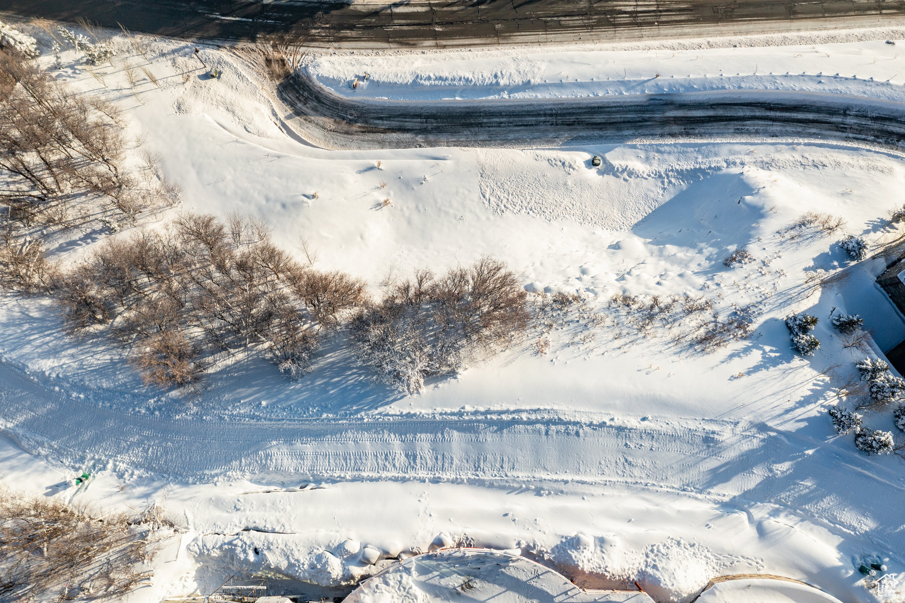 DEER CREST ESTATES - Land