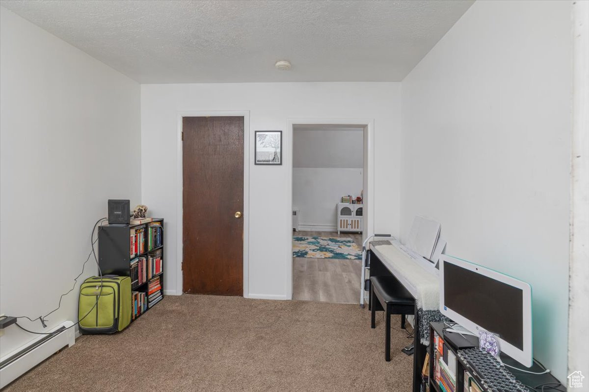 Logan, Utah 84321, United States, 6 Bedrooms Bedrooms, ,6 BathroomsBathrooms,Residential,Active,199290