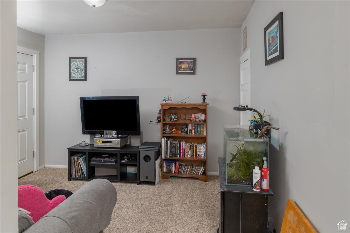 Logan, Utah 84321, United States, 6 Bedrooms Bedrooms, ,6 BathroomsBathrooms,Residential,Active,199290