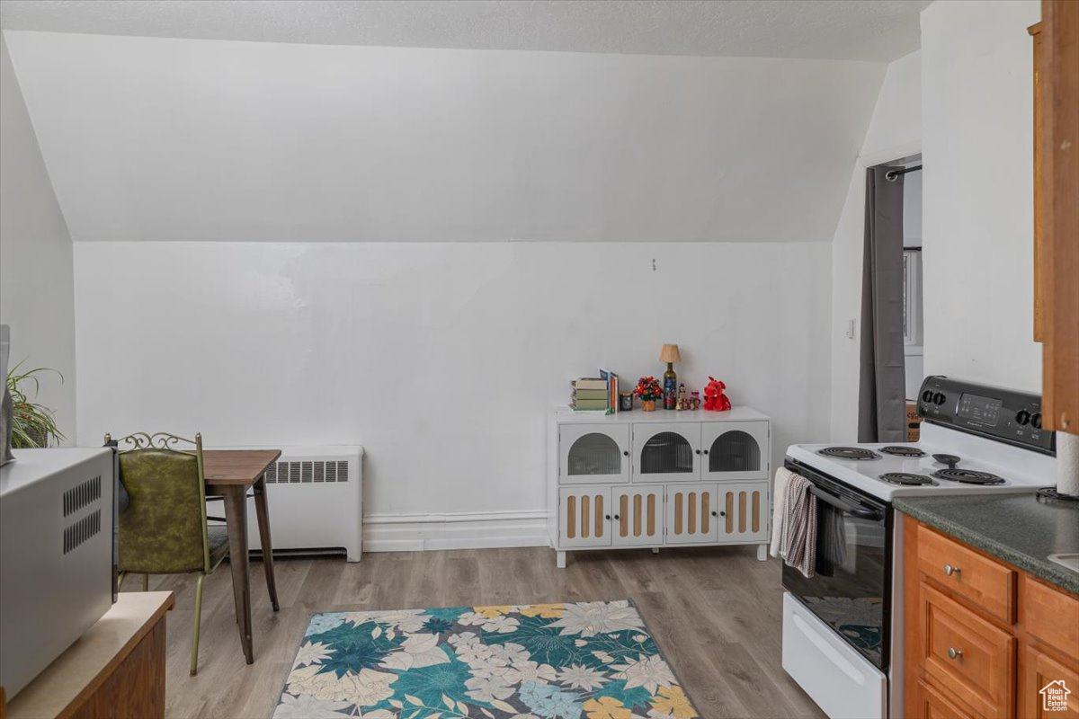 Logan, Utah 84321, United States, 6 Bedrooms Bedrooms, ,6 BathroomsBathrooms,Residential,Active,199290