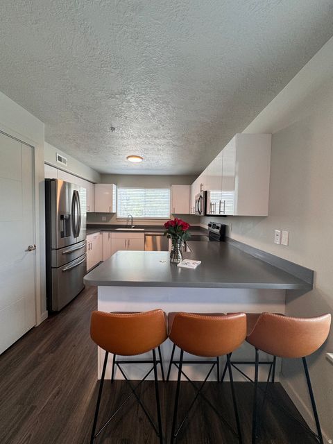 Photo of 64 W 600 S #C206, Springville, UT 84663 (MLS # 2135193)
