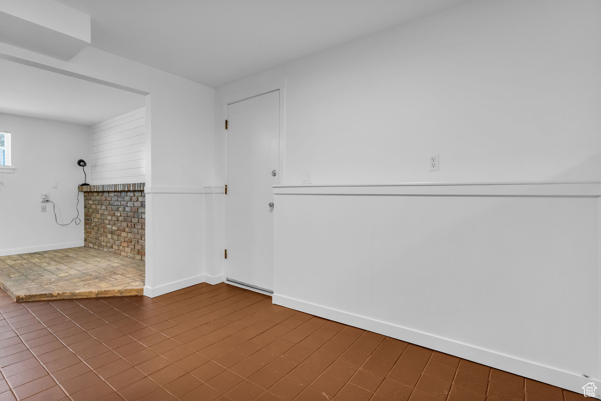 WHITE CITY - Residential