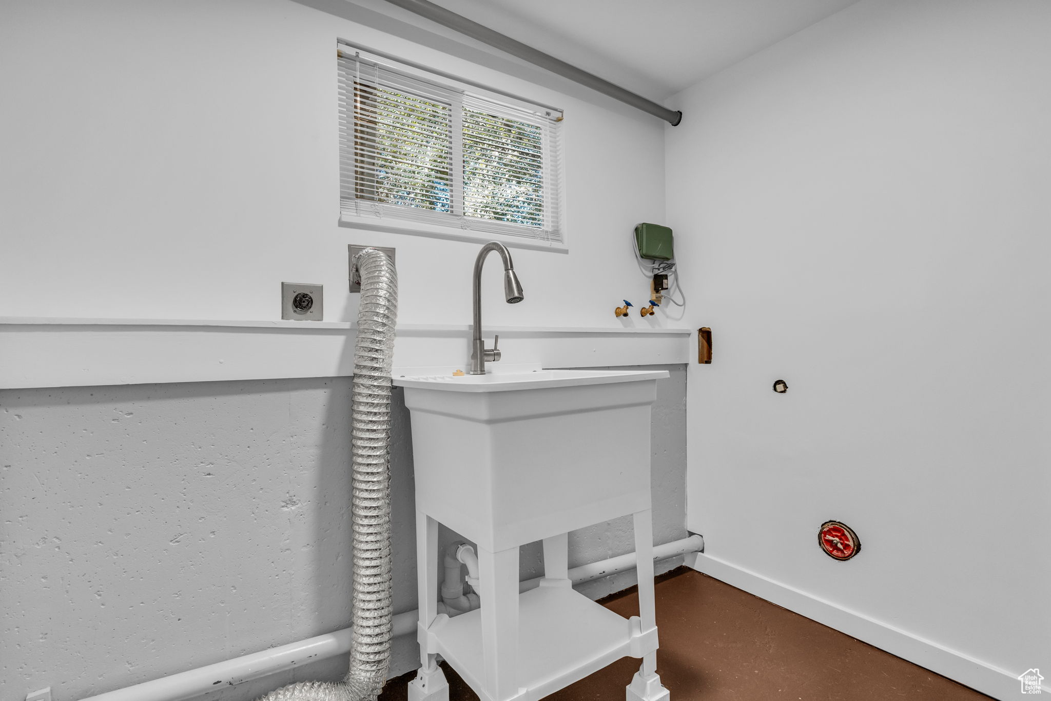 WHITE CITY - Residential