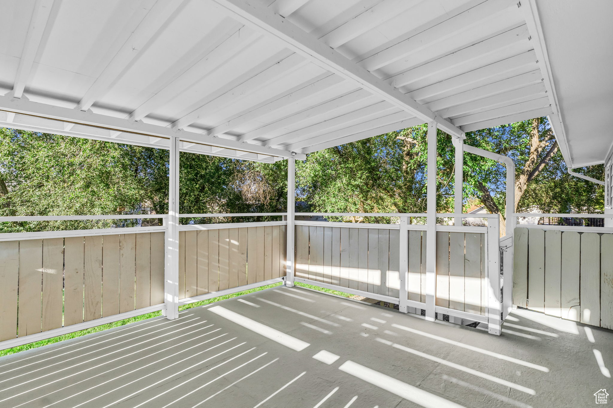 WHITE CITY - Residential