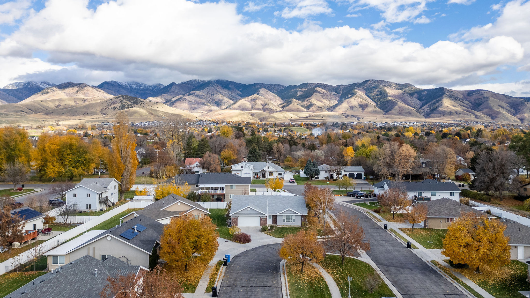 HYDE PARK WEST - HYDE PARK RETIREMENT COMMUNITY - Residential