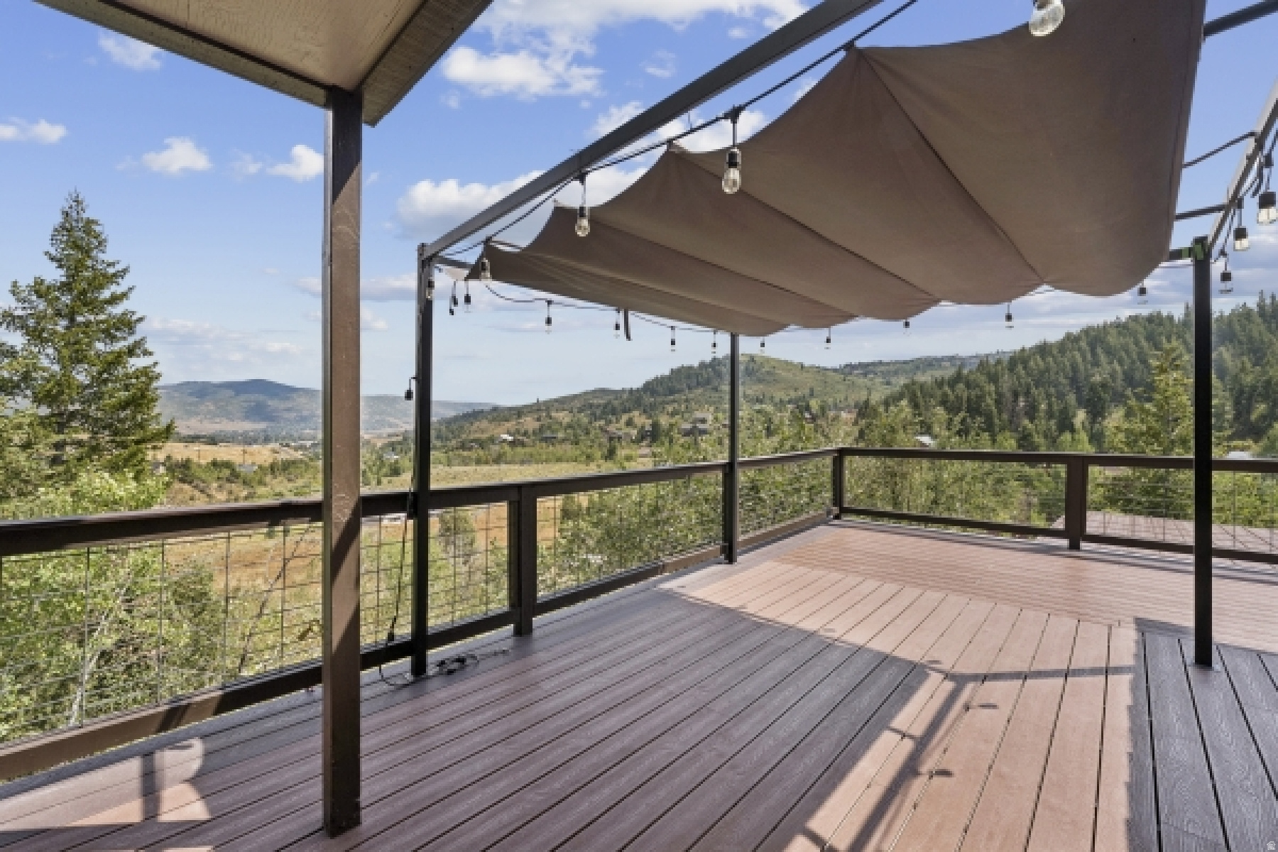 SUMMIT PARK - Residential Lease