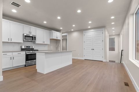 Tiny photo for 2788 N 3930 W, Lehi, UT 84043 (MLS # 2140602)