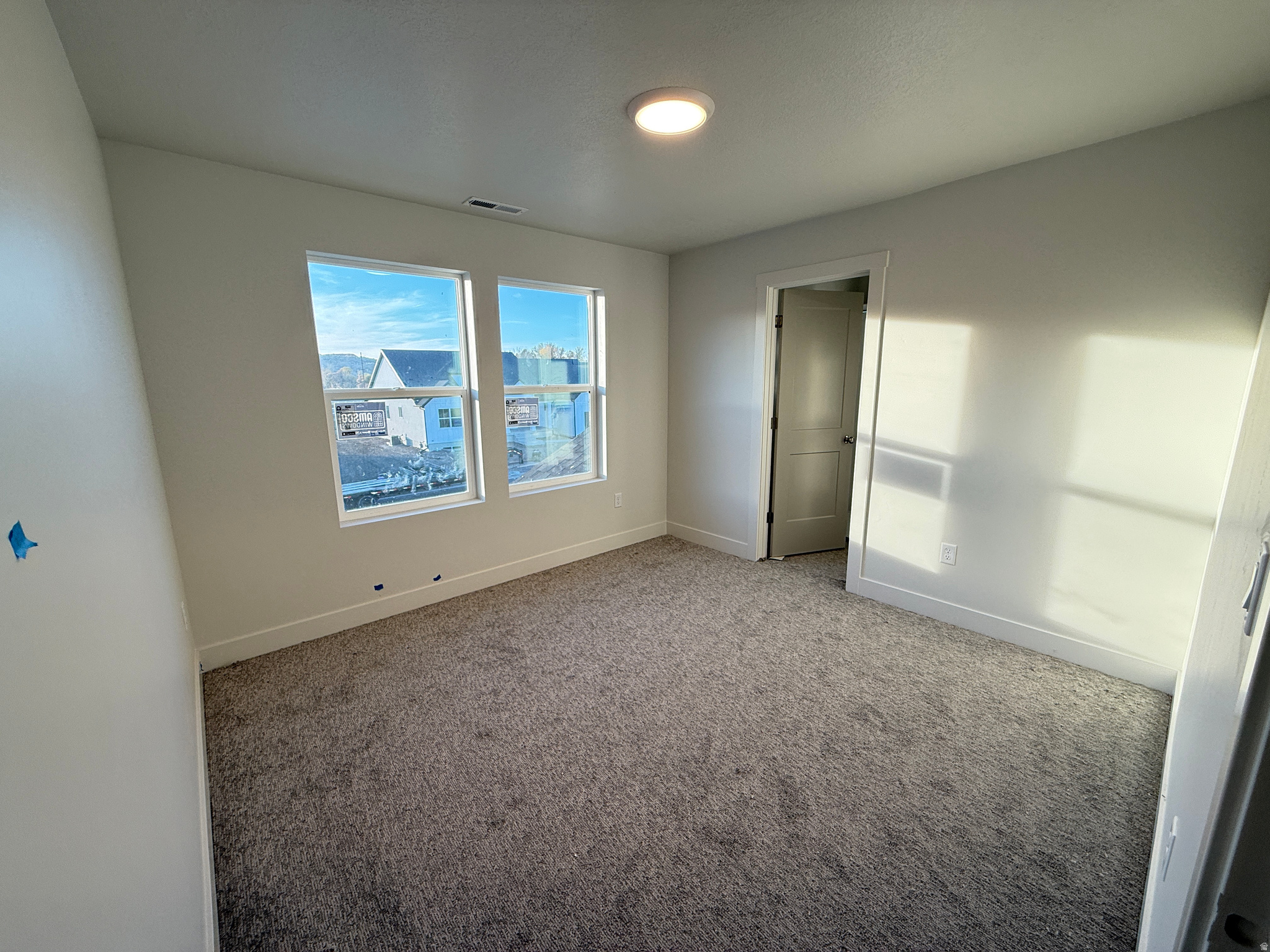 RIVERWOOD - Residential