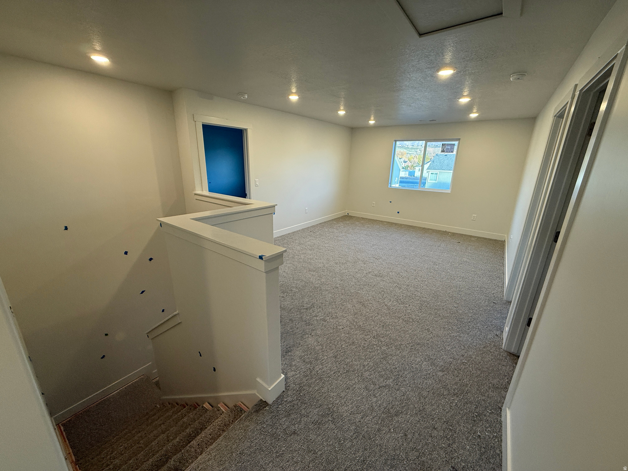 RIVERWOOD - Residential