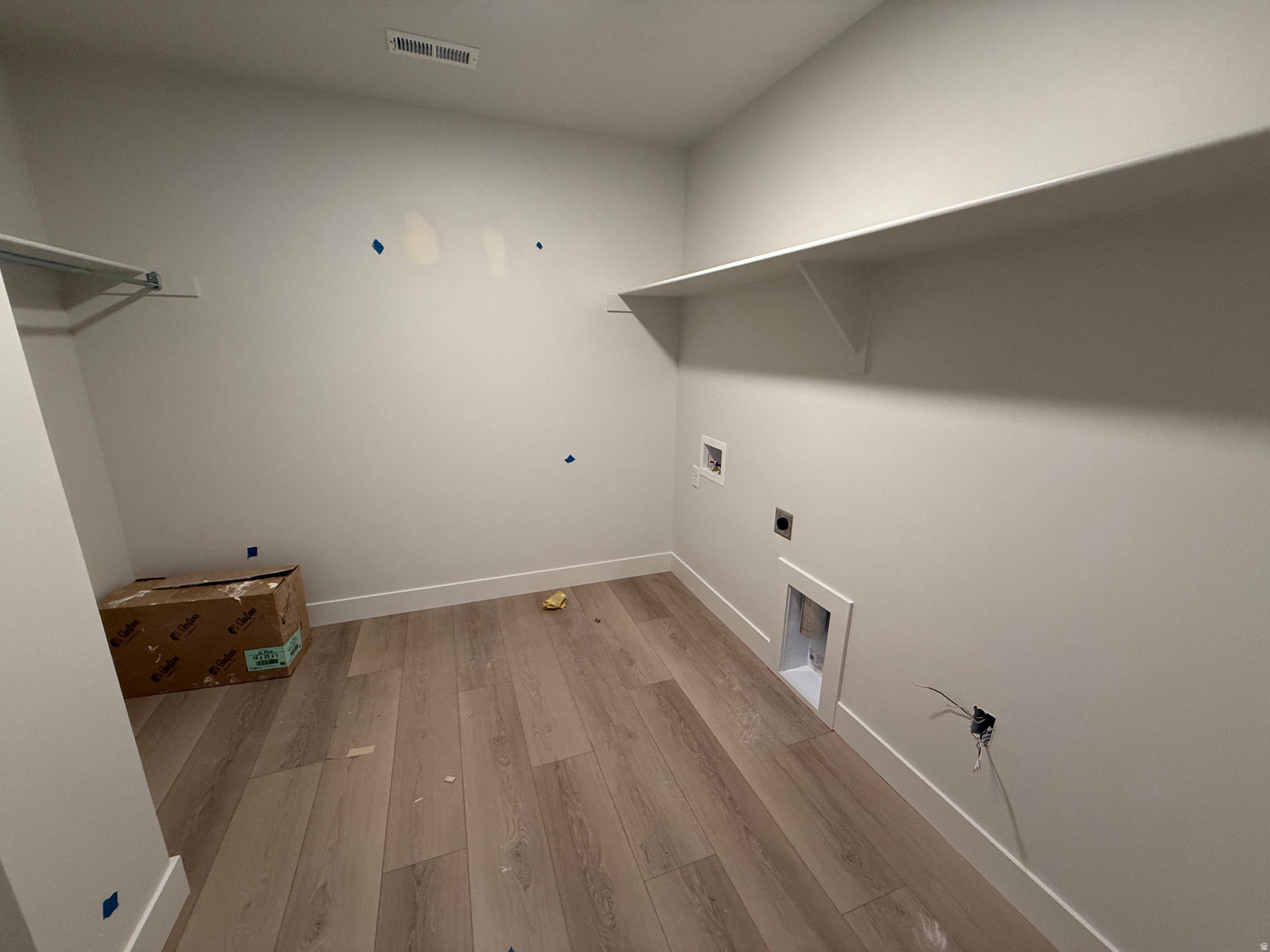 RIVERWOOD - Residential