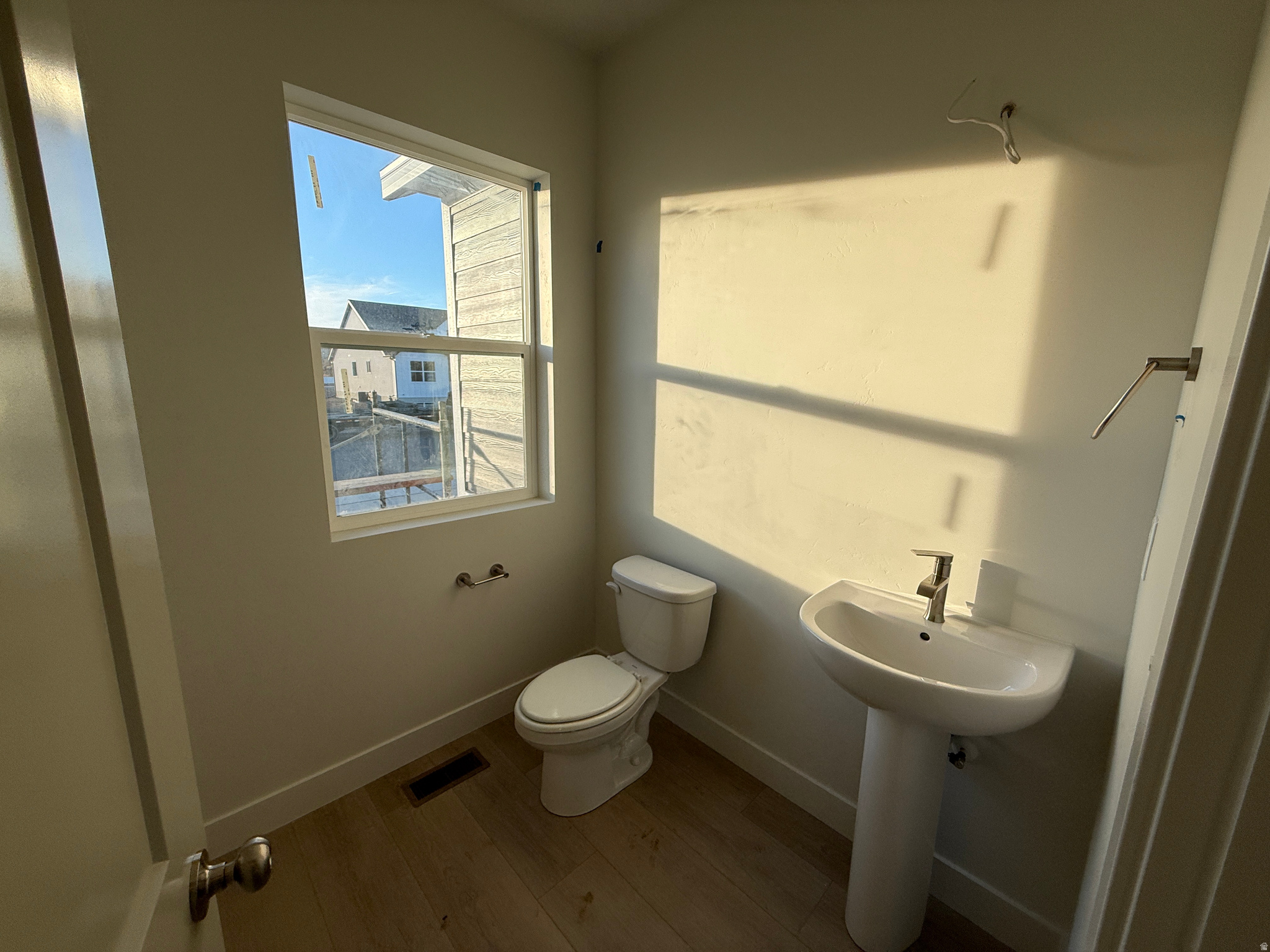 RIVERWOOD - Residential