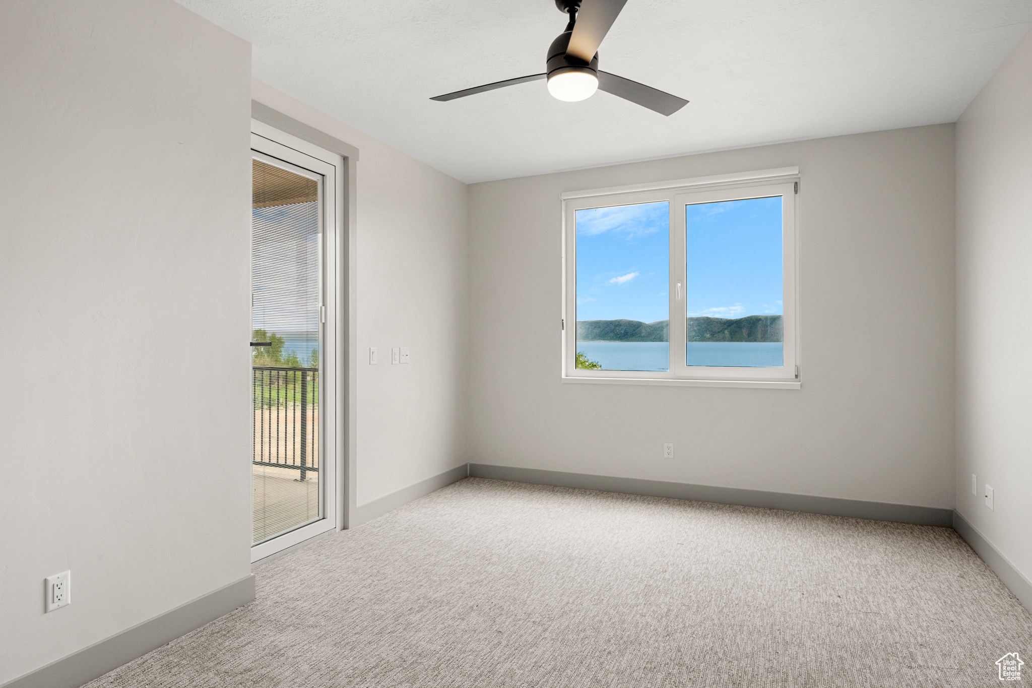 GARDEN CITY LAKE RESIDENCES - Residential