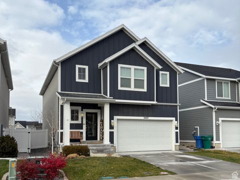 Photo of 3452 W POND DR S, Lehi, UT 84043 (MLS # 2085886)