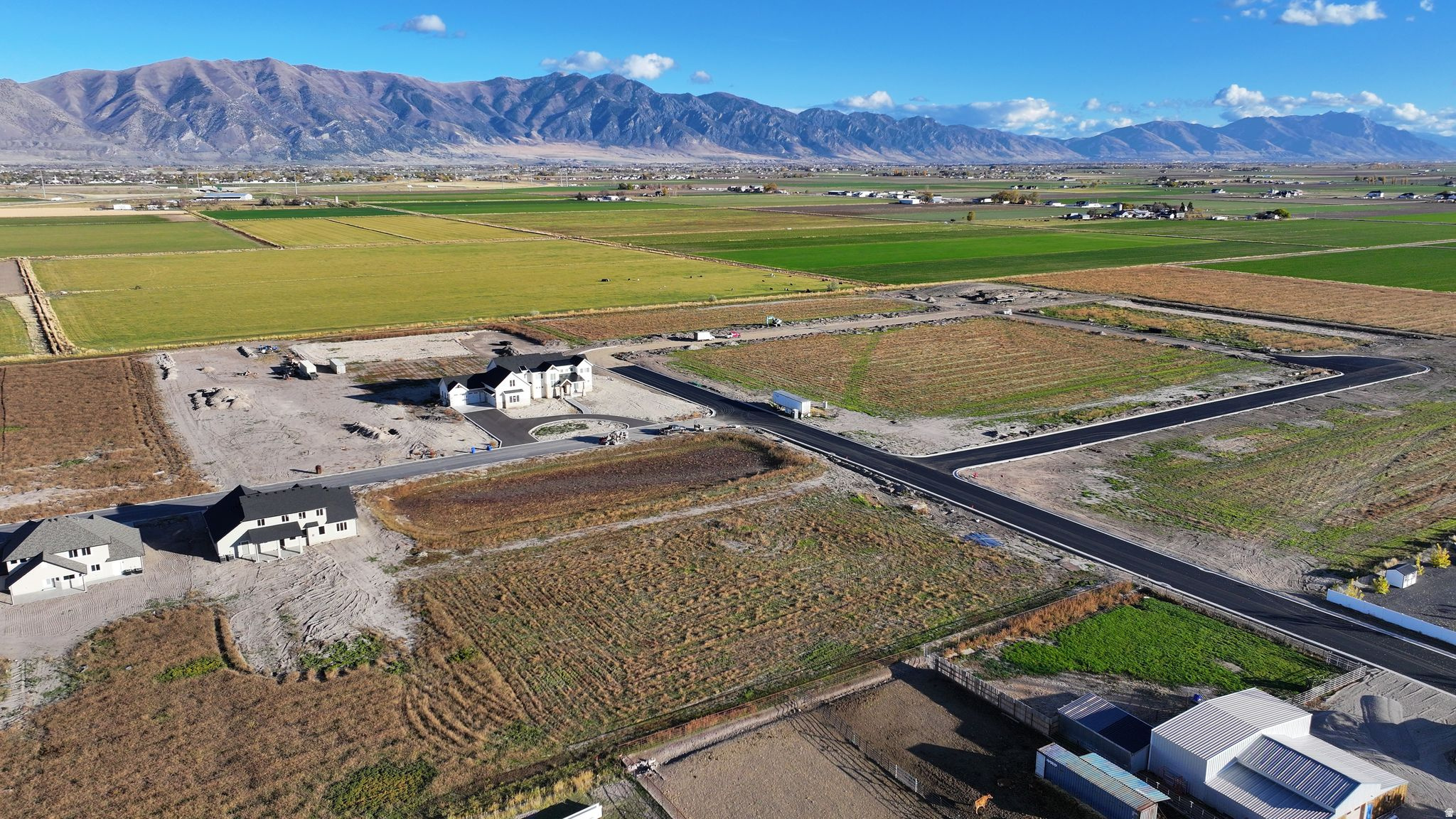 BECKAM'S EDGE PHASE 5 - Land