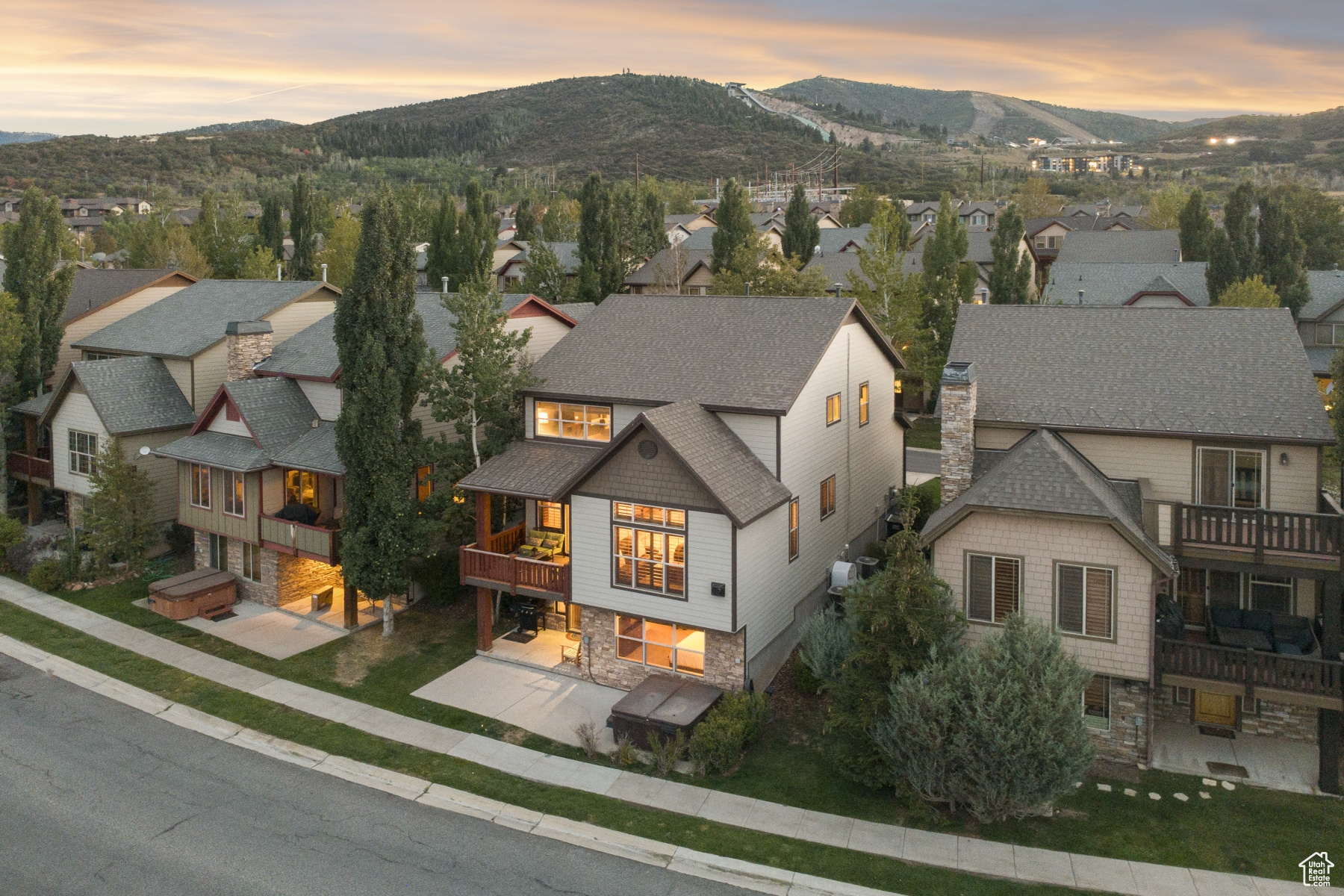 BEAR HOLLOW VILLAGE SUBDIVISION - Residential