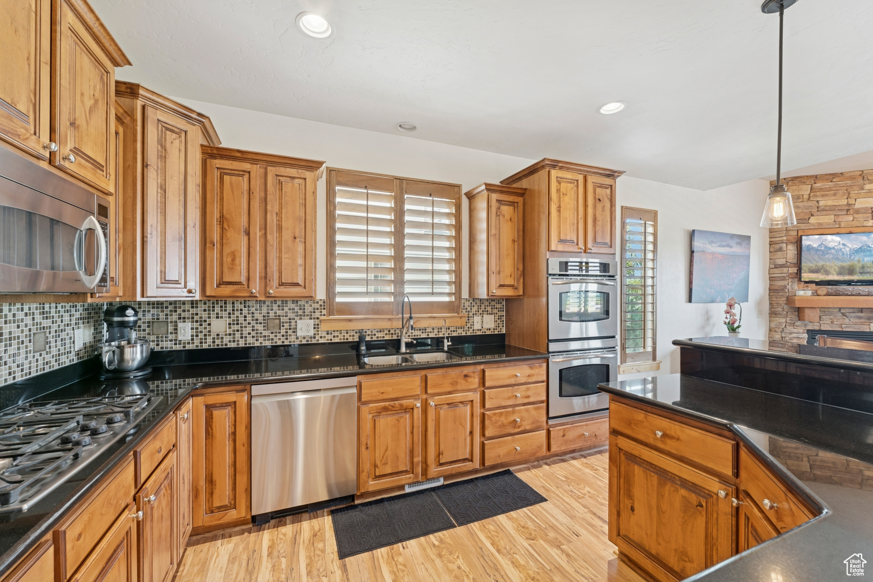 BEAR HOLLOW VILLAGE SUBDIVISION - Residential