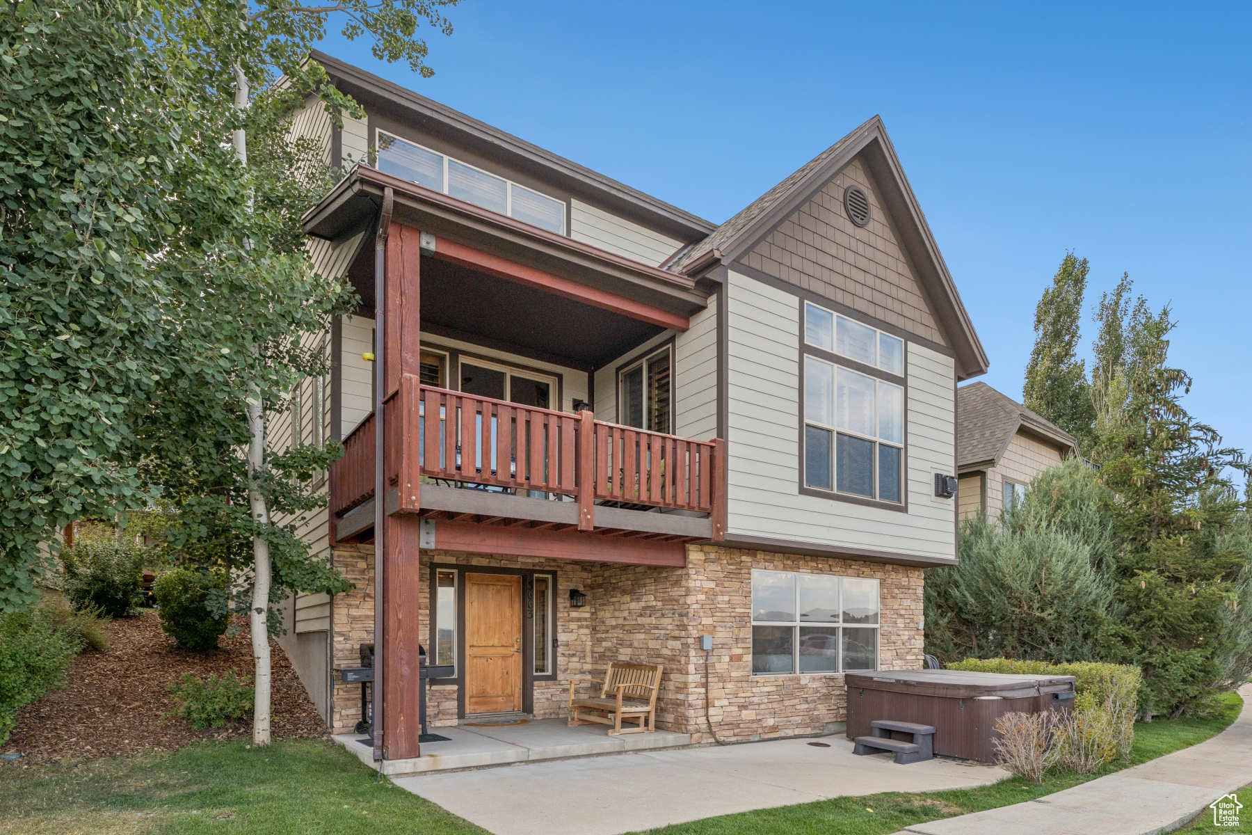 BEAR HOLLOW VILLAGE SUBDIVISION - Residential