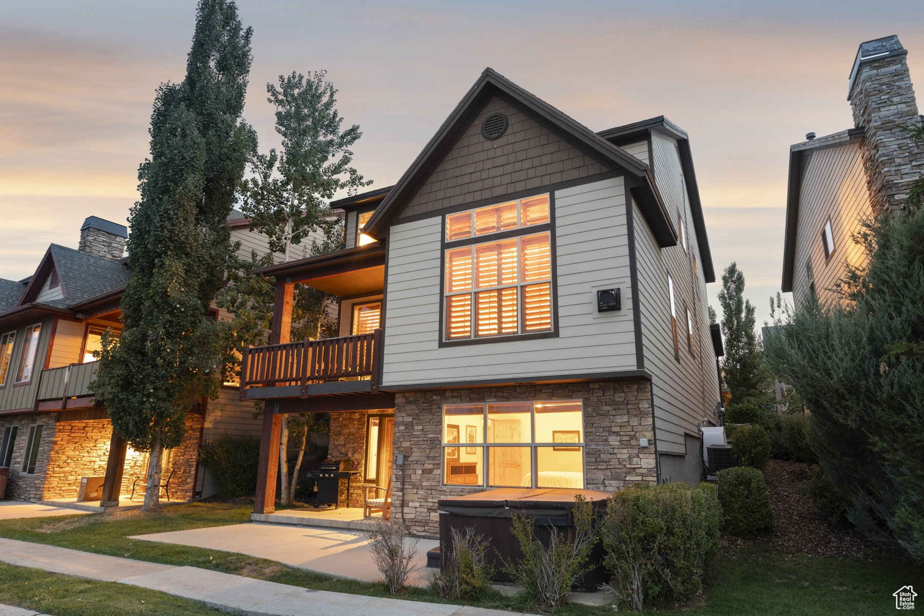BEAR HOLLOW VILLAGE SUBDIVISION - Residential