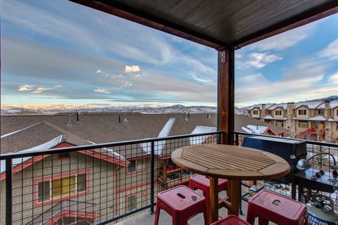 Tiny photo for 5461 N LUGE LN #2308, Park City, UT 84098 (MLS # 2137746)