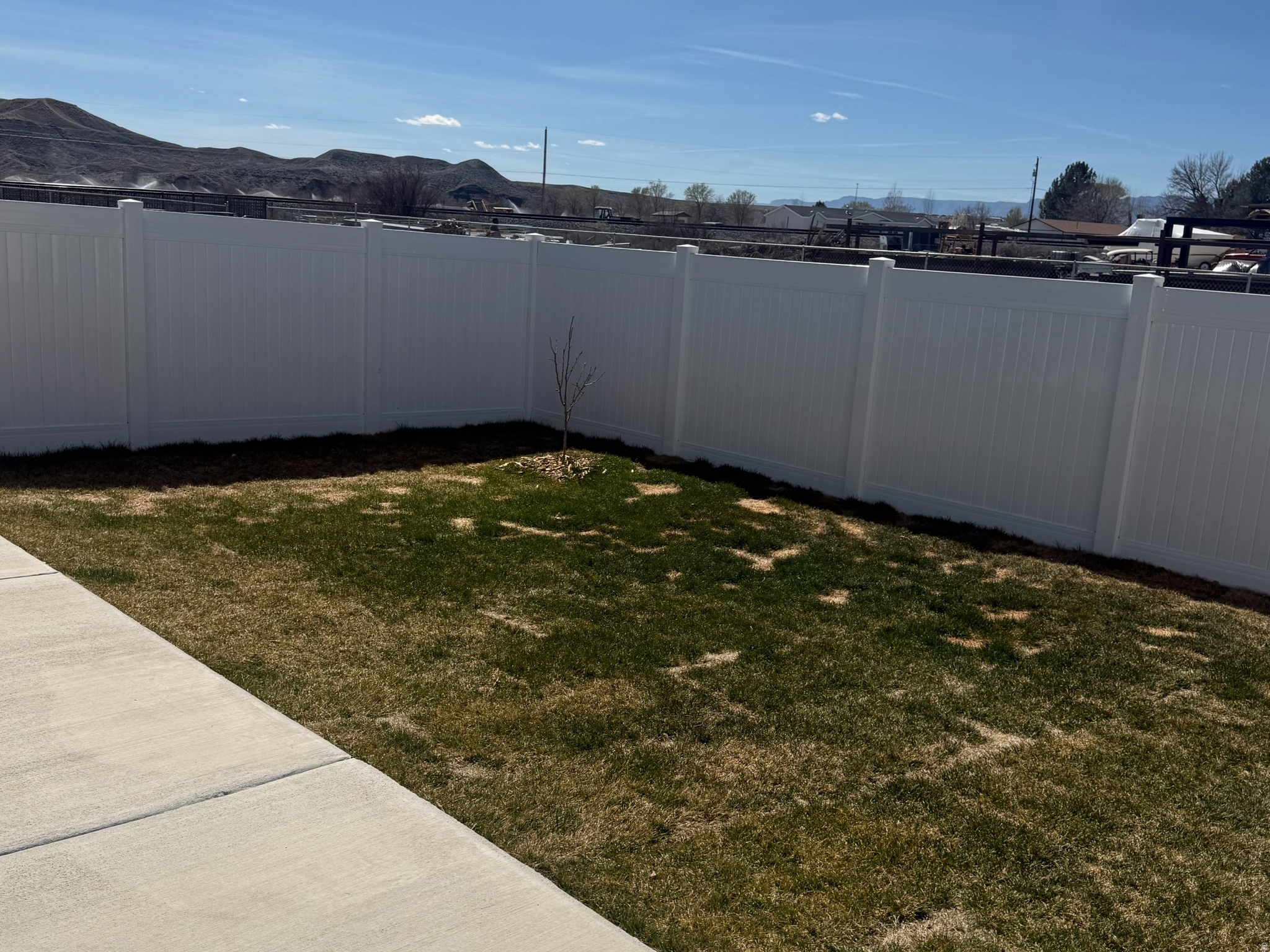 HILLVIEW VILLAGE - Residential