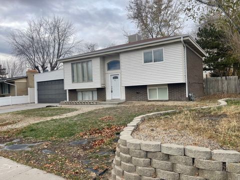 Photo of 9822 S DARIN DR, Sandy, UT 84070 (MLS # 2126822)