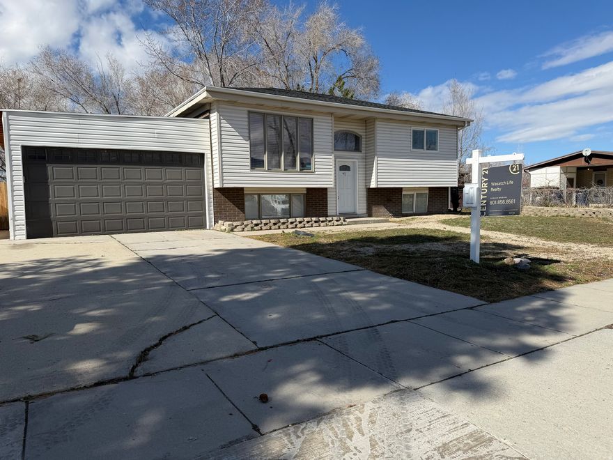Price Improvement. New Roof, New furnace/AC and water heater. New washer and dryer. Charming single-family house in a great location of Sandy city, close to South Town Mall, shopping areas, freeway and school.   Step into a perfect backyard retreat featuring a nice deck, mature shade trees and a beautifully flat usable yard.  The house has a fully finished mother-in-law basement apartment with one bedroom, 3/4 bath and a kitchen that is ideal for extended family, guests, or flexible living arrangement.  The upstairs family room has nice view to the mountains with welcoming modern wall and look with open kitchen and dining area.